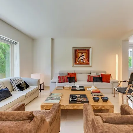 Vacation I Fuentes, Prime Location, Perfect For Families And Big Groups, Shared Pool Marbella